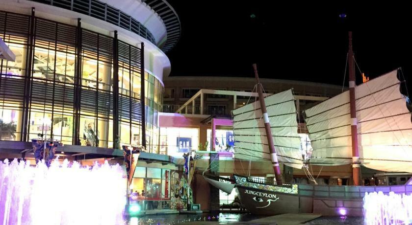 Landmark Patong Hotel Exterior photo