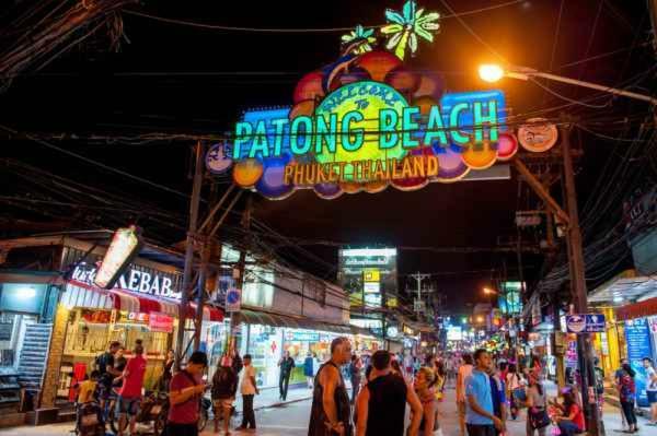 Landmark Patong Hotel Exterior photo